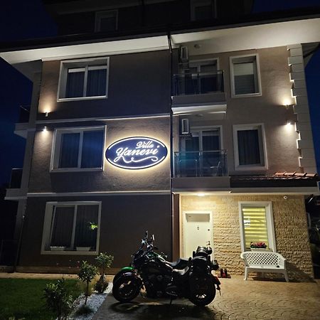 Villa Yanevi 拉夫达 外观 照片